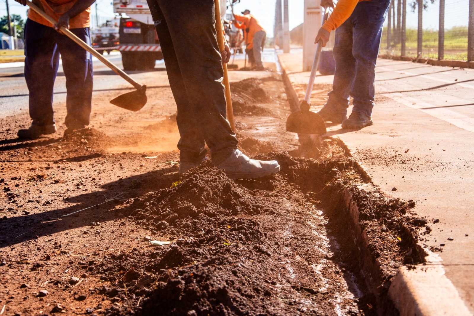 Serviços de Obras Civis